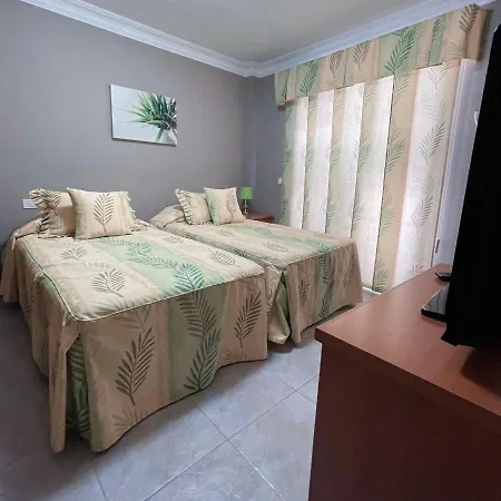 Primera Linea De Playa: Vistas Al Mar Apartment *